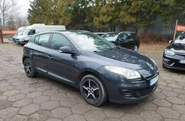 RENAULT Megane 