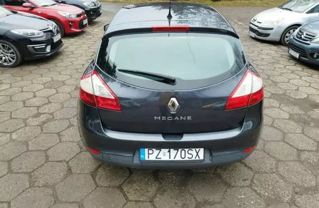 RENAULT Megane 