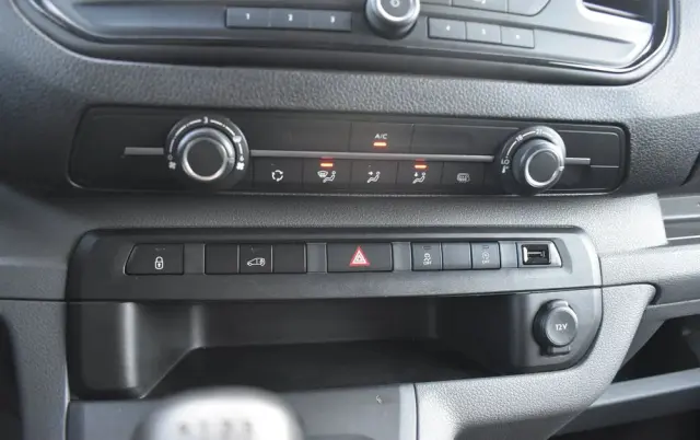 TOYOTA PROACE 2.0 D-4D LONG 3,1T ACTIVE 