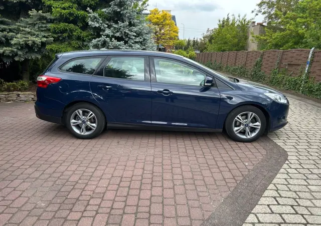 FORD Focus 1.6 TDCi DPF Trend