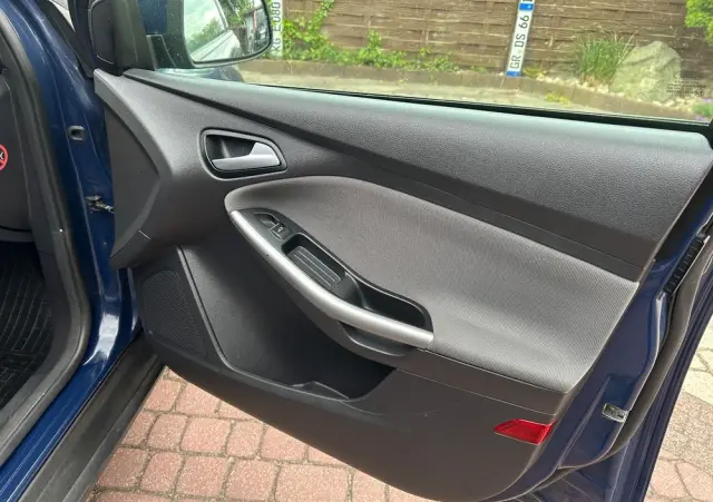 FORD Focus 1.6 TDCi DPF Trend