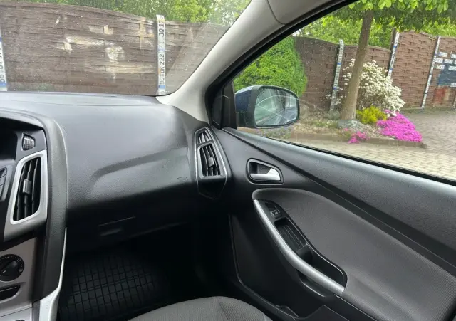 FORD Focus 1.6 TDCi DPF Trend