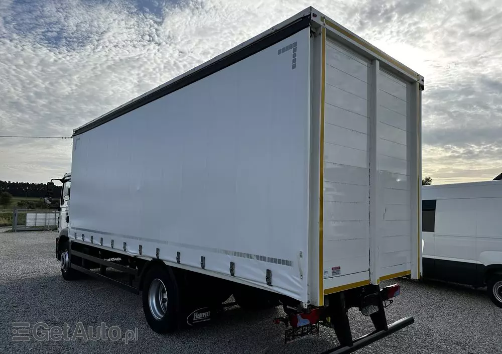 MAN TGM 18.320/perfekcyjny stan/firanka/Automat/poduszki przód i tył/Navi/super stan 