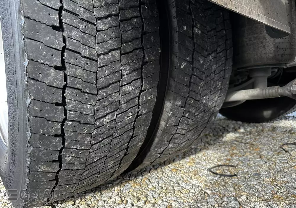 MAN TGM 18.320/perfekcyjny stan/firanka/Automat/poduszki przód i tył/Navi/super stan 