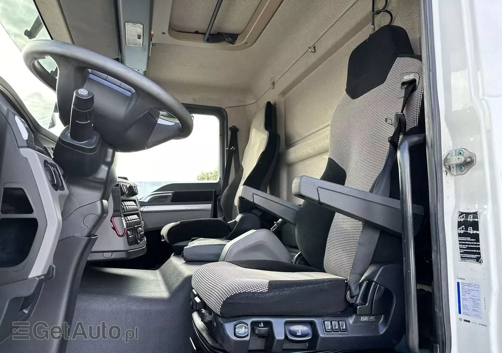 MAN TGM 18.320/perfekcyjny stan/firanka/Automat/poduszki przód i tył/Navi/super stan 
