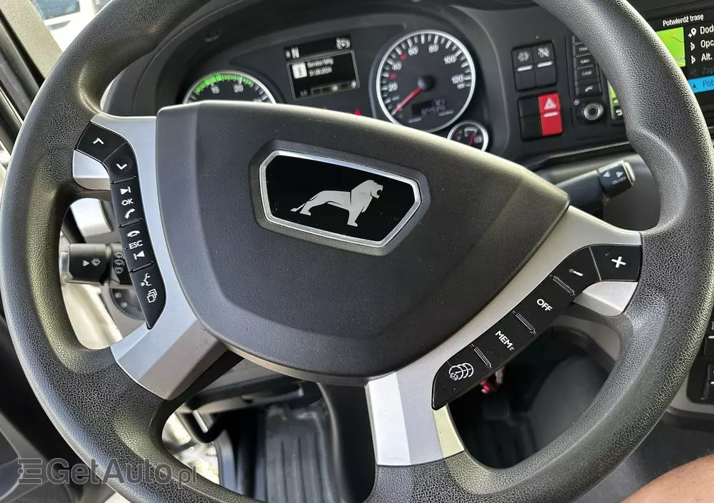 MAN TGM 18.320/perfekcyjny stan/firanka/Automat/poduszki przód i tył/Navi/super stan 