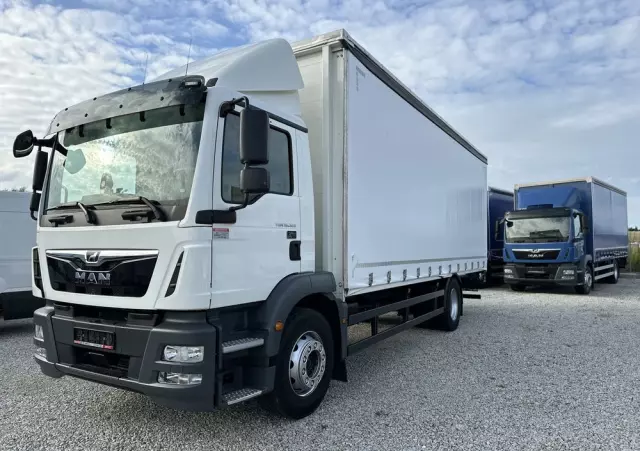 MAN TGM 18.320/perfekcyjny stan/firanka/Automat/poduszki przód i tył/Navi/super stan 