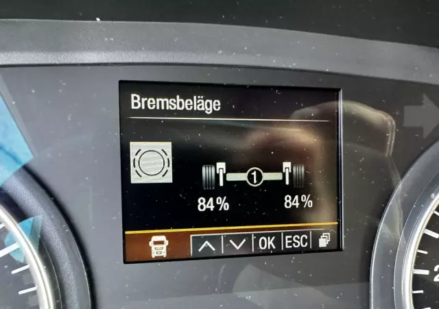 MAN TGM 18.320/perfekcyjny stan/firanka/Automat/poduszki przód i tył/Navi/super stan 