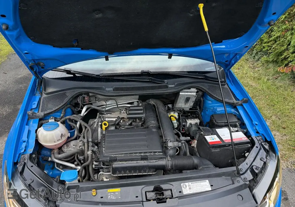 VOLKSWAGEN Polo 1.2 TSI (Blue Motion Technology) Comfortline