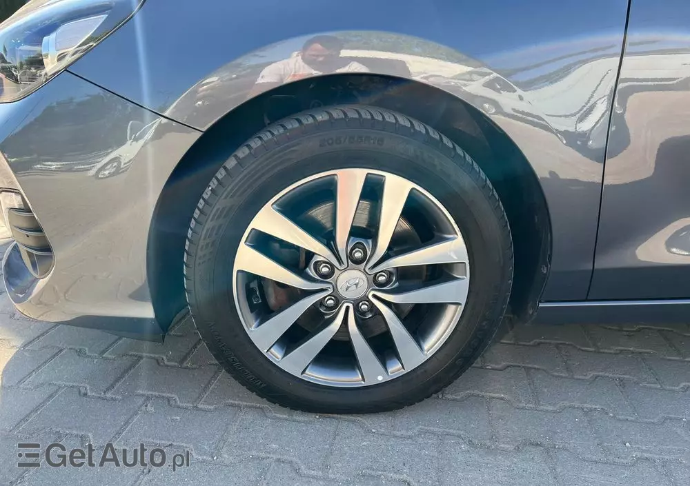 HYUNDAI I30 1.4 T-GDI Comfort DCT