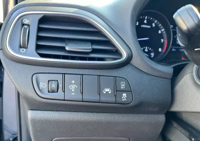 HYUNDAI I30 1.4 T-GDI Comfort DCT