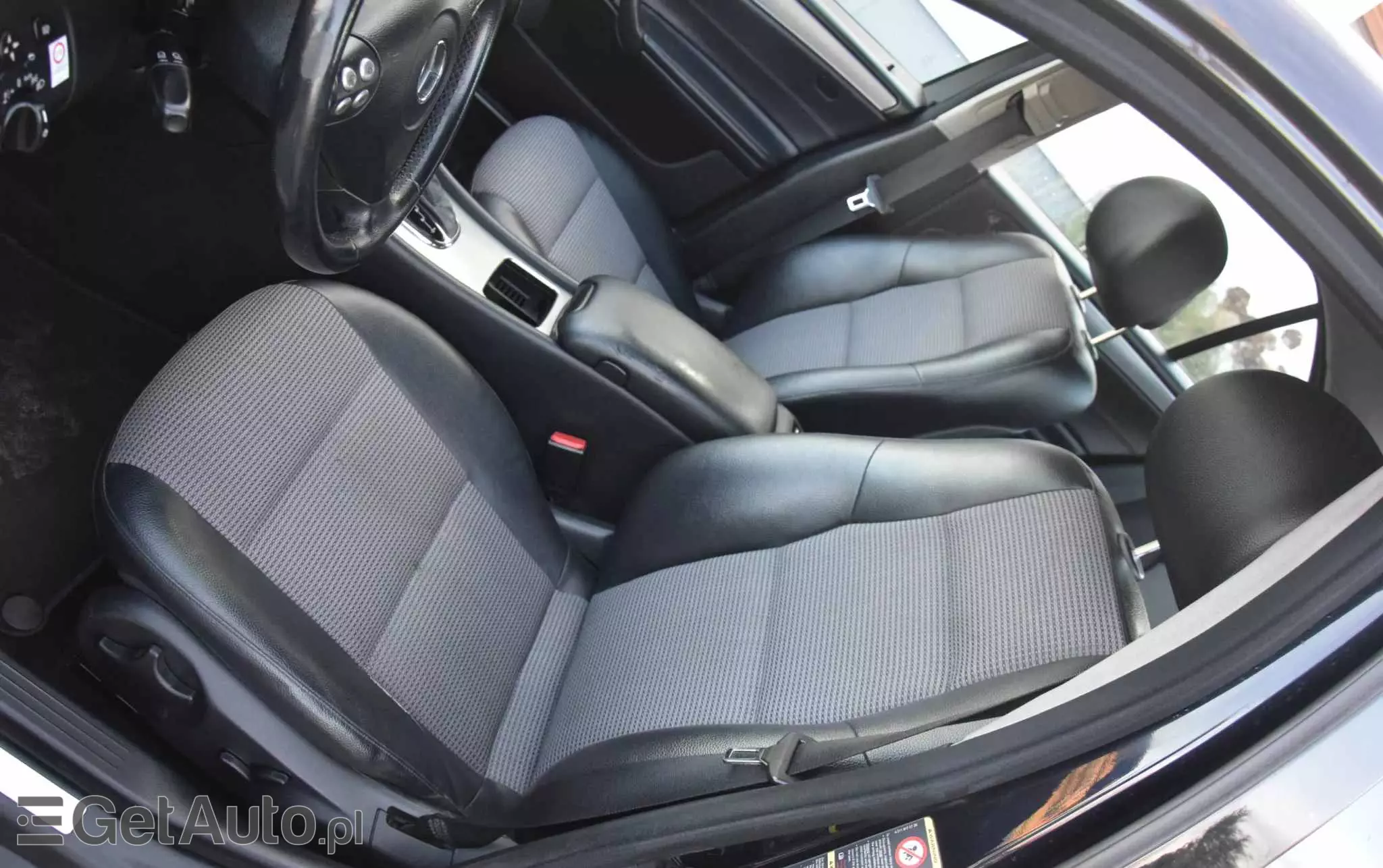 MERCEDES-BENZ Klasa C 180 T Kompressor Avantgarde