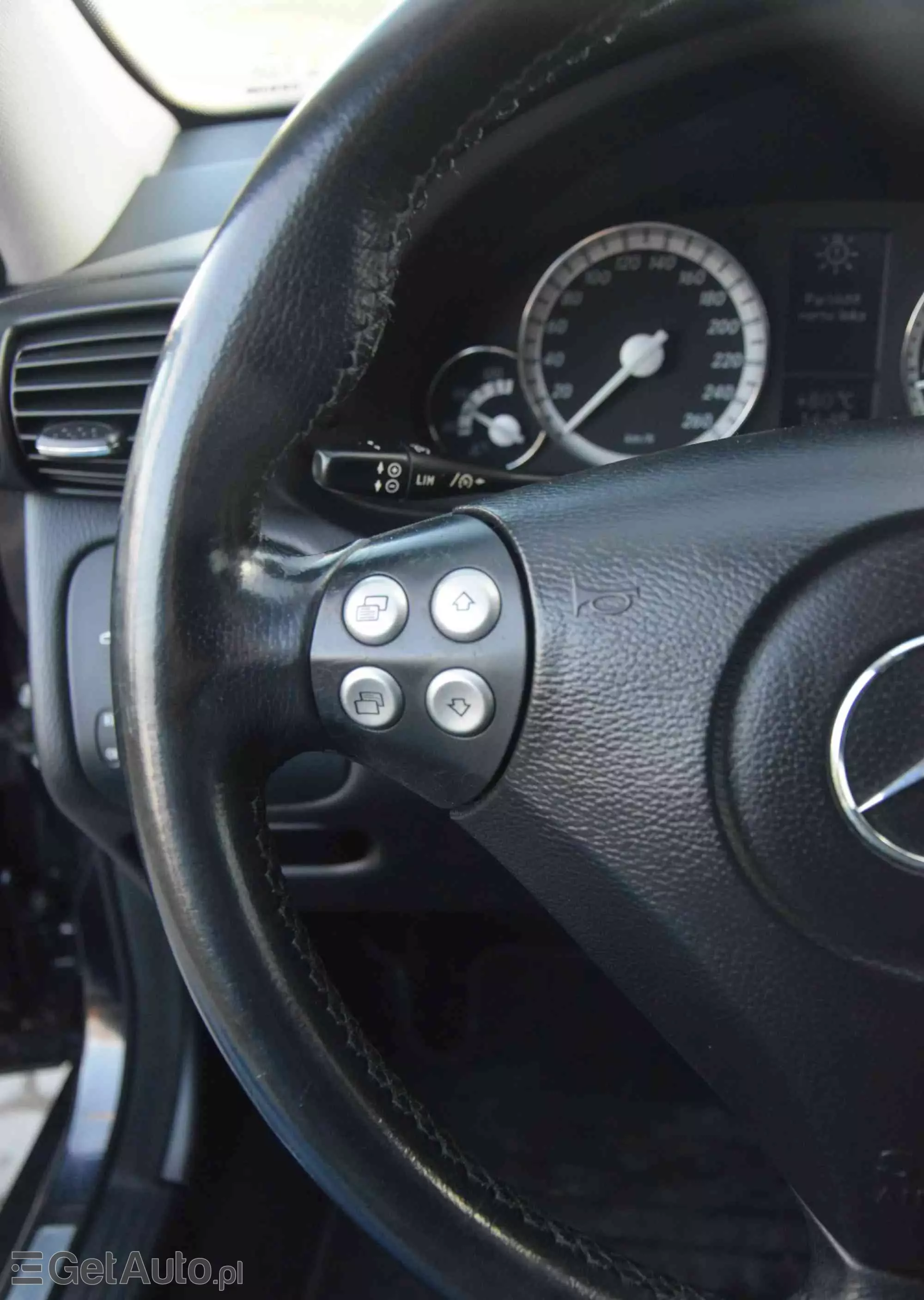 MERCEDES-BENZ Klasa C 180 T Kompressor Avantgarde