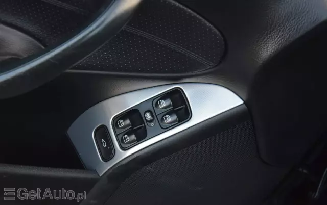 MERCEDES-BENZ Klasa C 180 T Kompressor Avantgarde