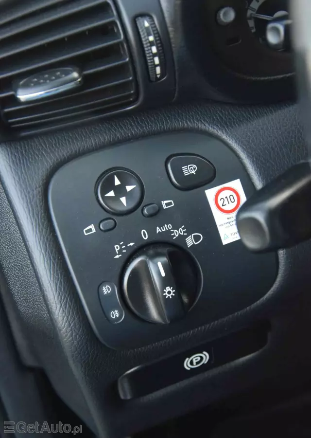 MERCEDES-BENZ Klasa C 180 T Kompressor Avantgarde