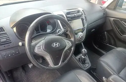 HYUNDAI Ix20 