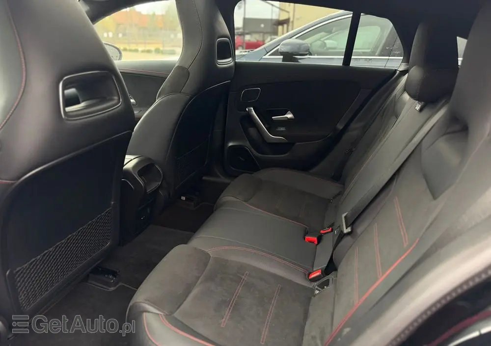 MERCEDES-BENZ CLA 250 4Matic 8G-DCT AMG Line Advanced Plus