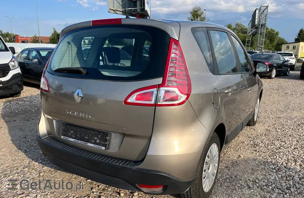 RENAULT Scenic 