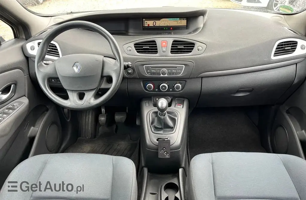 RENAULT Scenic 