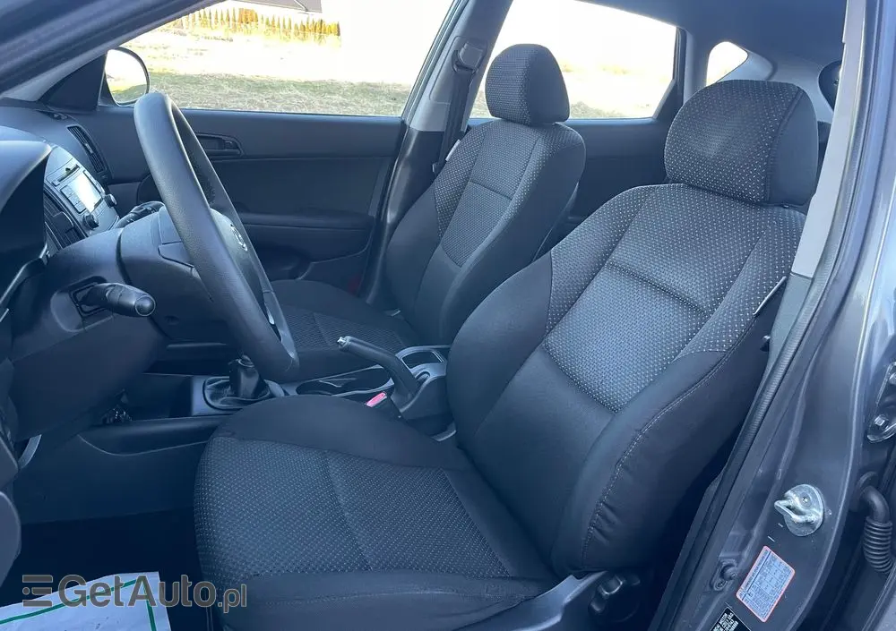 HYUNDAI I30 1.4 Classic +