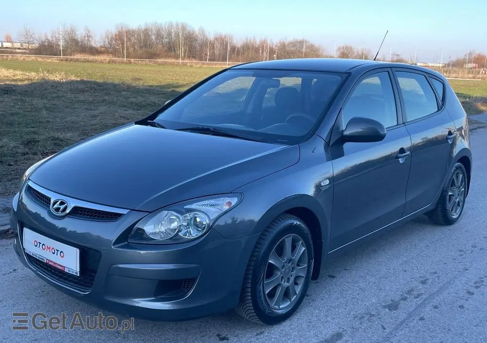 HYUNDAI I30 1.4 Classic +
