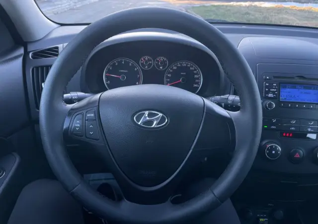 HYUNDAI I30 1.4 Classic +