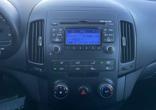 HYUNDAI I30 1.4 Classic +