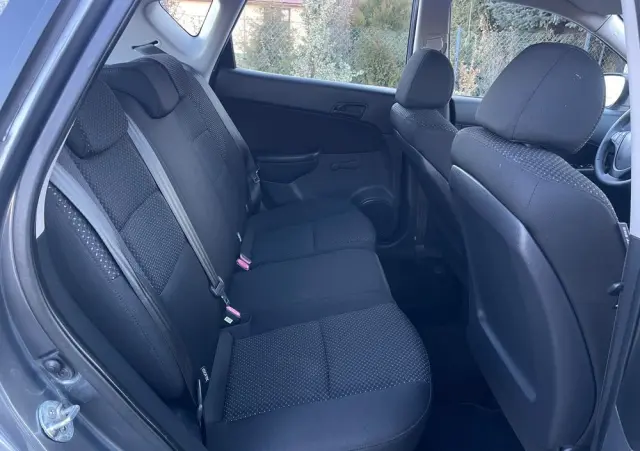 HYUNDAI I30 1.4 Classic +