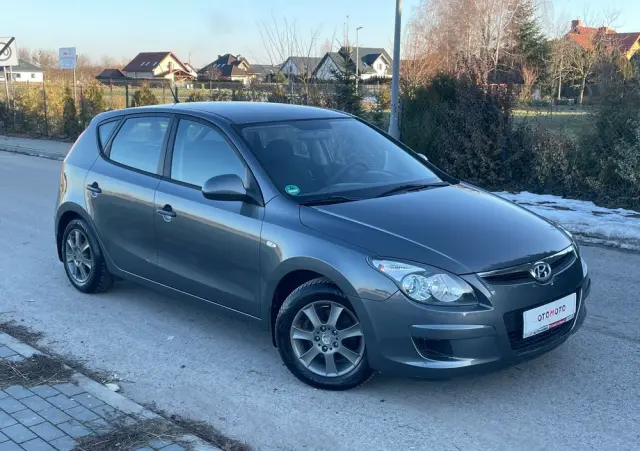 HYUNDAI I30 1.4 Classic +
