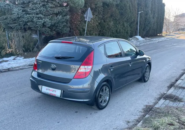 HYUNDAI I30 1.4 Classic +