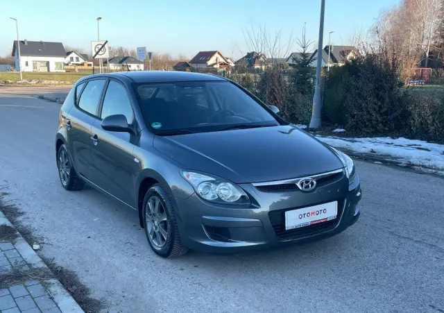 HYUNDAI I30 1.4 Classic +