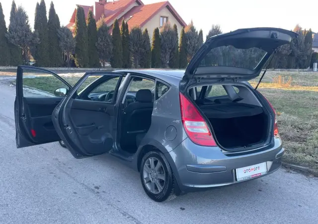 HYUNDAI I30 1.4 Classic +