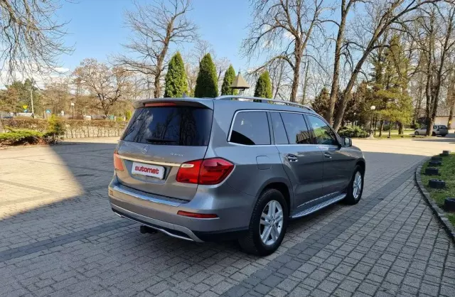 MERCEDES-BENZ GL 