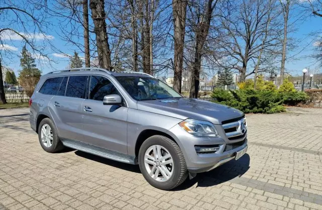 MERCEDES-BENZ GL 