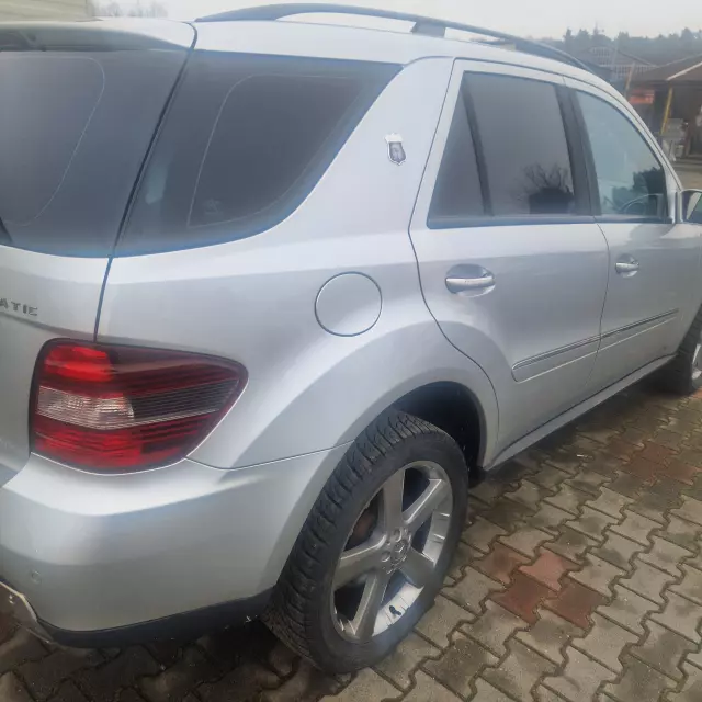 MERCEDES-BENZ ML ML 280 CDI (190 KM)