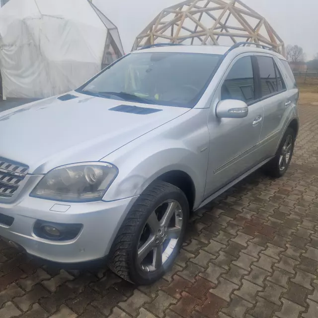 MERCEDES-BENZ ML ML 280 CDI (190 KM)