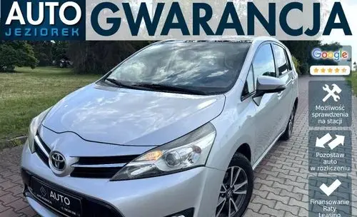 TOYOTA Verso 