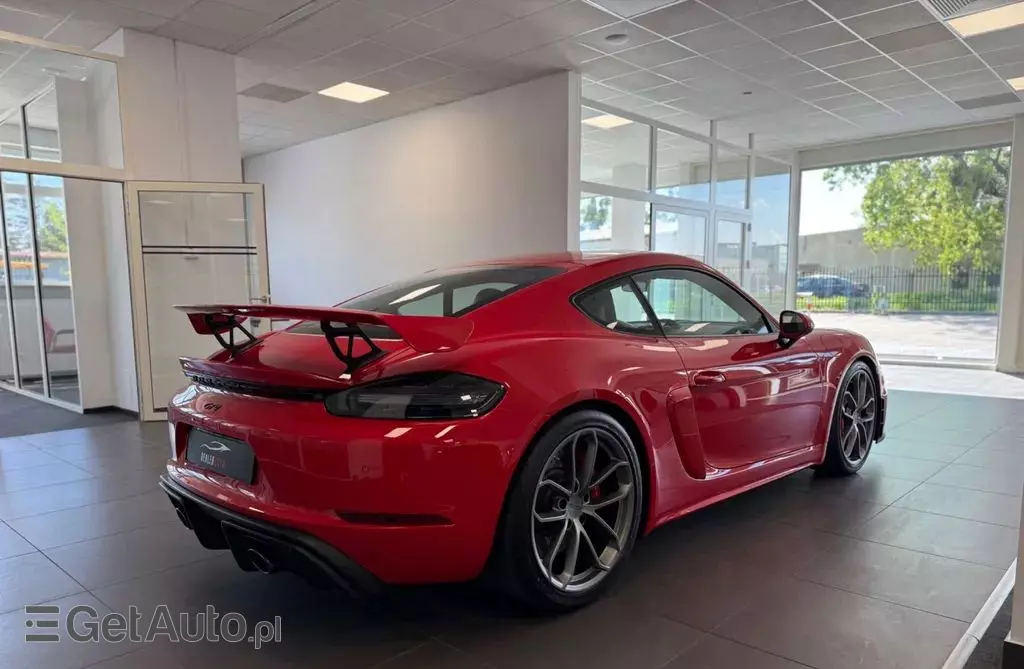 PORSCHE 718 Cayman 