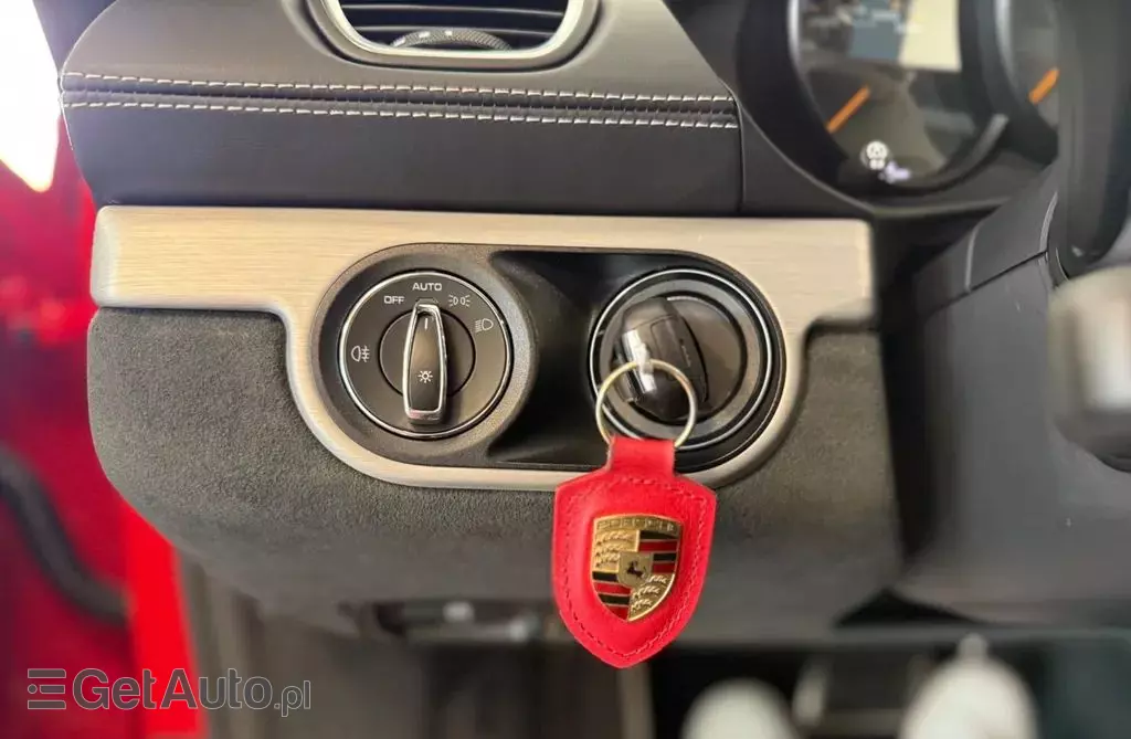 PORSCHE 718 Cayman 