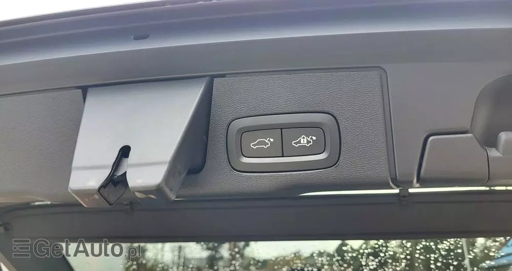 VOLVO XC 60 T6 AWD Recharge Geartronic RDesign