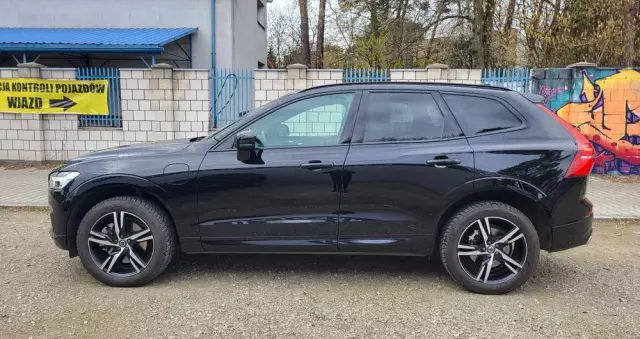 VOLVO XC 60 T6 AWD Recharge Geartronic RDesign