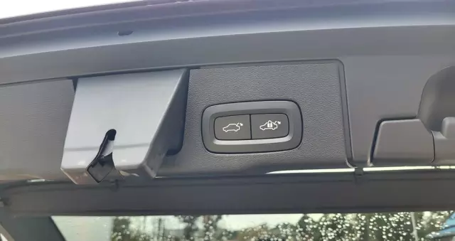 VOLVO XC 60 T6 AWD Recharge Geartronic RDesign