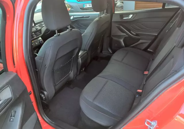 FORD Focus 2.0 EcoBlue ST-Line