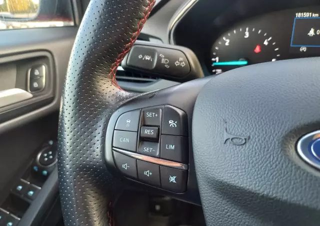 FORD Focus 2.0 EcoBlue ST-Line