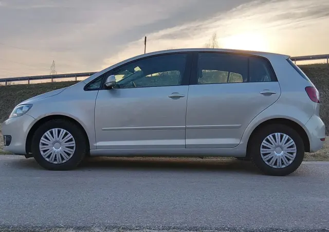 VOLKSWAGEN Golf Plus 1.6 Comfortline DSG
