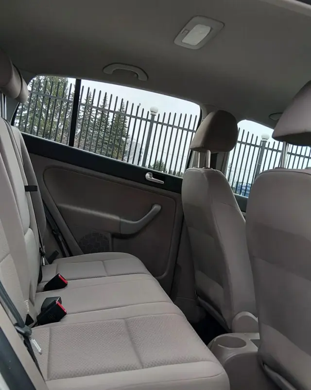 VOLKSWAGEN Golf Plus 1.6 Comfortline DSG