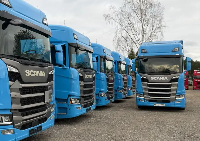 SCANIA R450 z Niemiec standard idealny stan serwisowany w ASO złoty kontrakt 