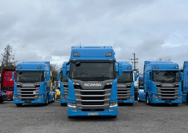 SCANIA R450 z Niemiec standard idealny stan serwisowany w ASO złoty kontrakt 