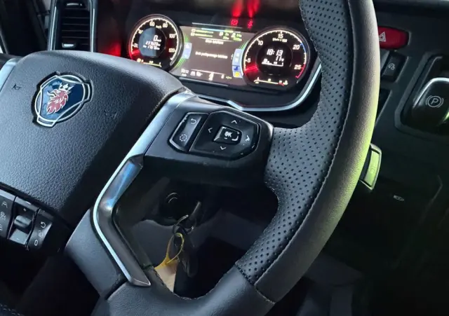 SCANIA R450 z Niemiec standard idealny stan serwisowany w ASO złoty kontrakt 