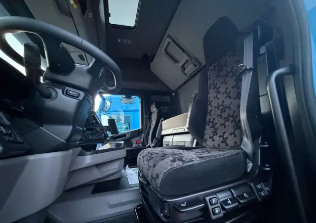 SCANIA R450 z Niemiec standard idealny stan serwisowany w ASO złoty kontrakt 